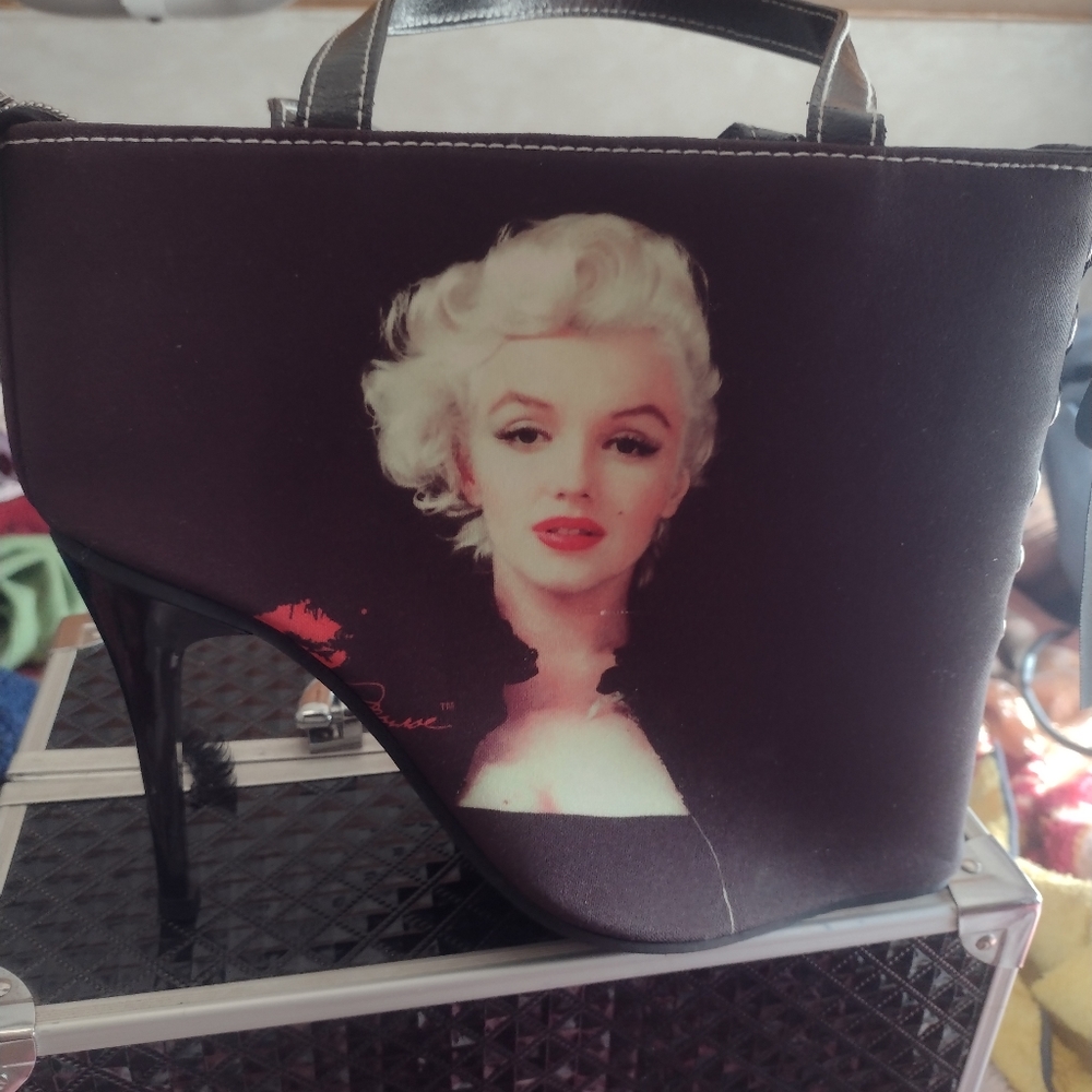 Purse